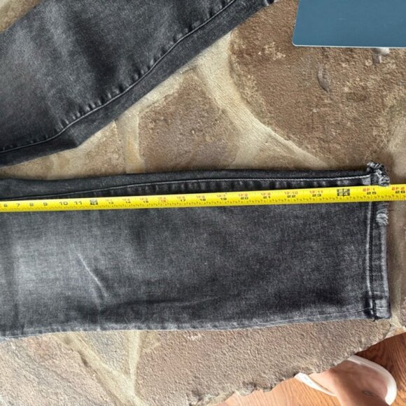 GOOD AMERICAN Good Legs faded black jeans stretch high rise straight 16 - Picture 8 of 8